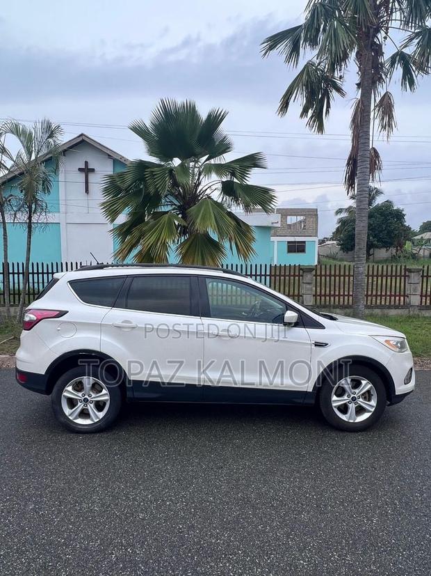 Ford Escape 2018 White