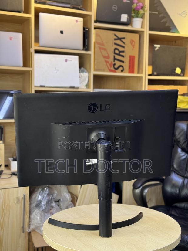 Lg 32uk550-B 31.5” Uhd Monitor Freesync photo 6