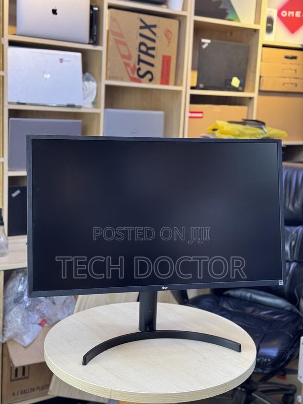 Lg 32uk550-B 31.5” Uhd Monitor Freesync photo 5