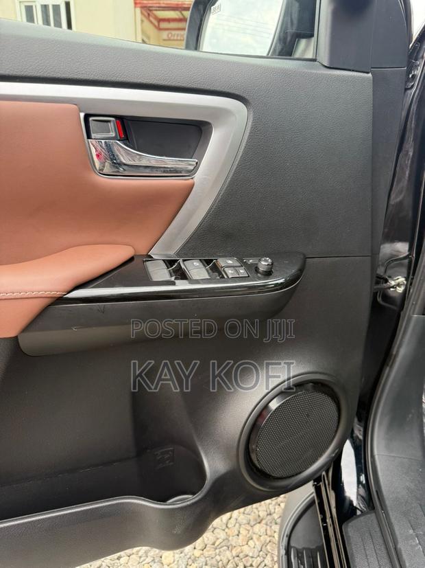 New Toyota Fortuner 2025 Black