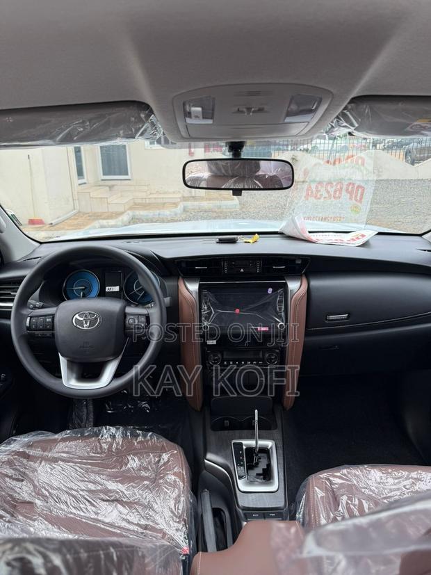 New Toyota Fortuner 2025 Black