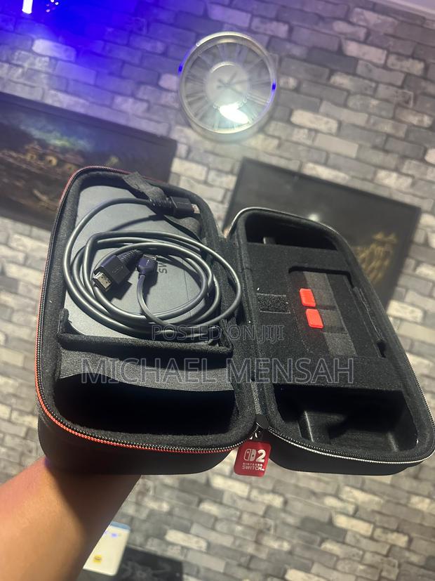 Nintendo Switch 2 photo 2