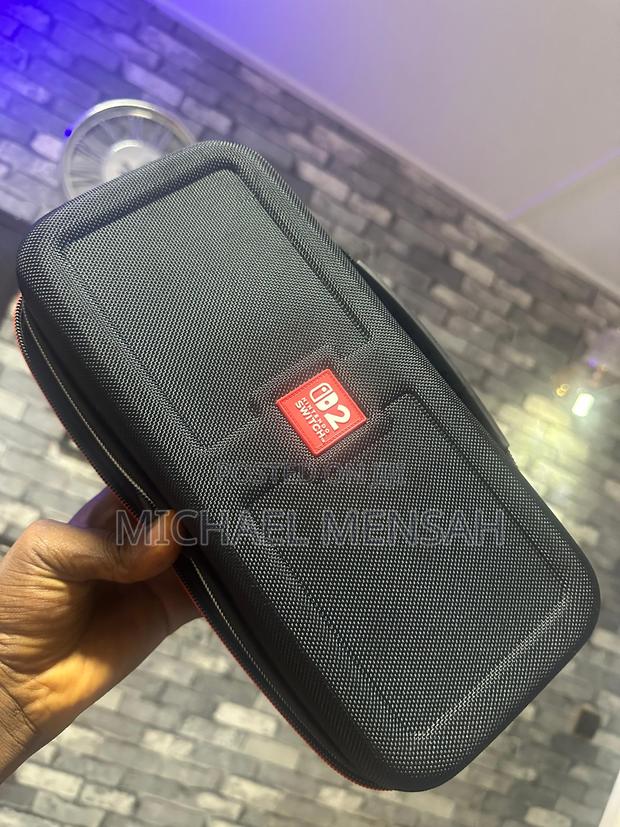 Nintendo Switch 2 photo 3