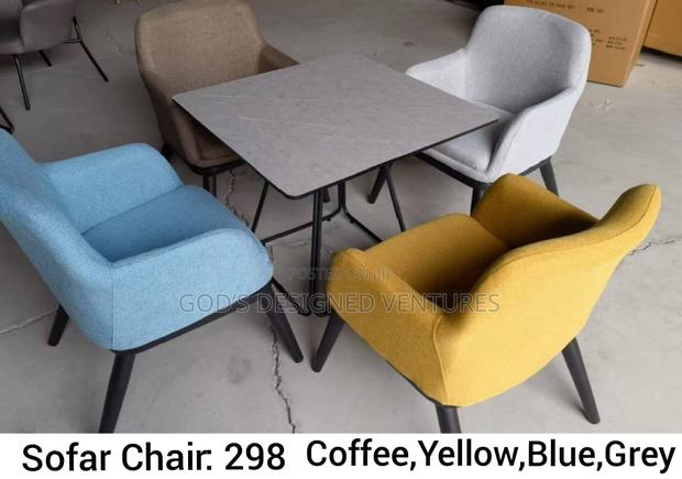 Classic and Durable Sofa Chair