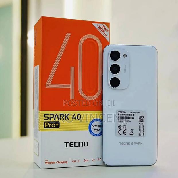 New Tecno Spark 40 Pro+ 256 GB White