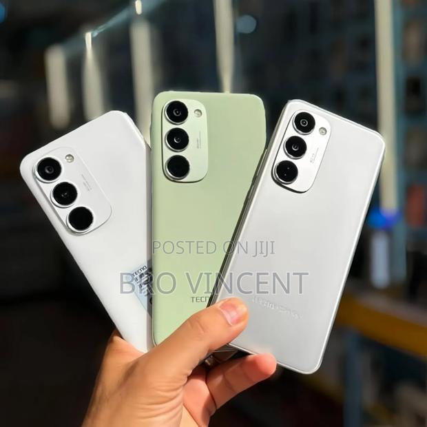 New Tecno Spark 40 Pro+ 256 GB White photo 2