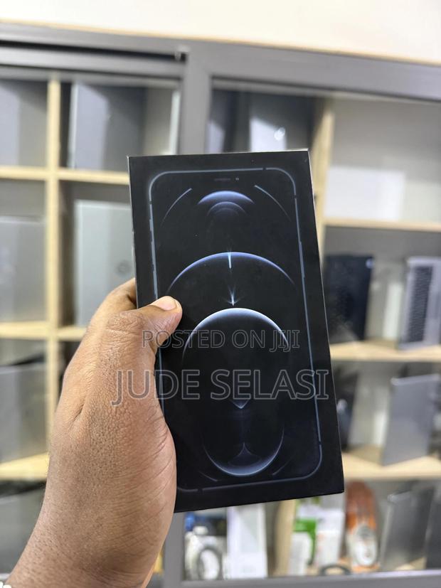 Apple iPhone 12 Pro 128 GB Blue photo 2