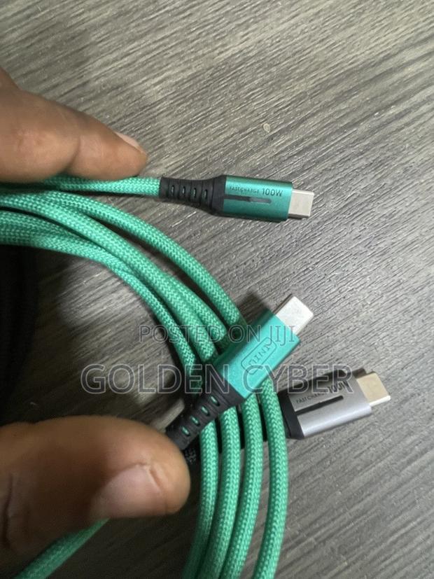 Iniu 100w Usb C to C Fast Charging Cable photo 5