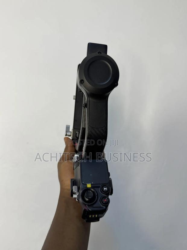 Dji Rs3 Pro Gimbal – 98% New photo 9