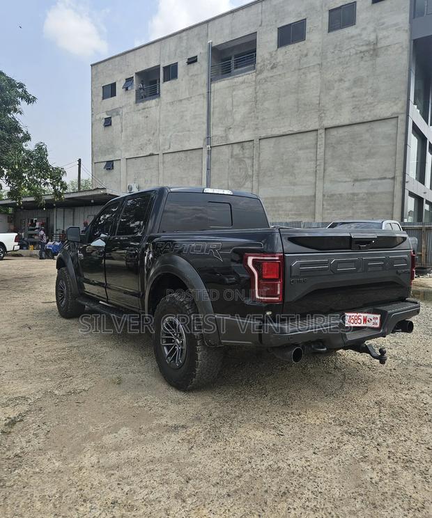 Ford F-150 Raptor 4x4 SuperCab Styleside 5.5 ft. box 133 in. WB 2020
