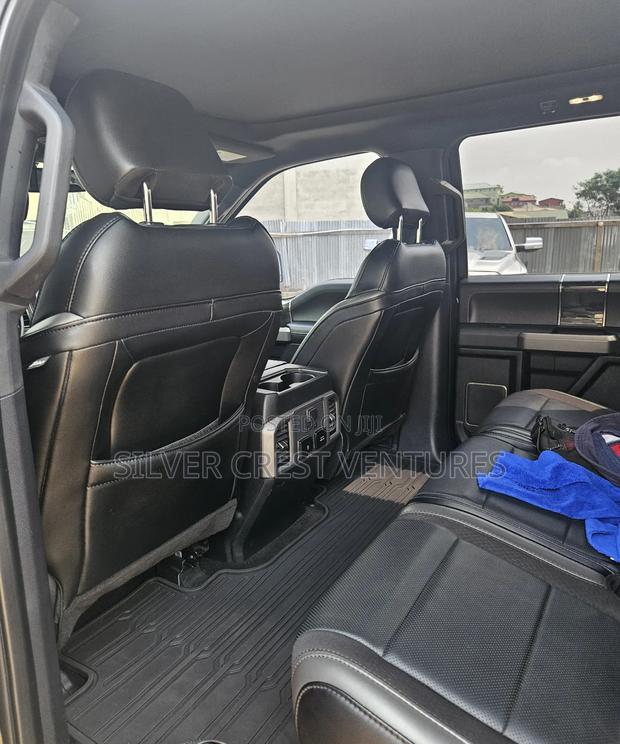 Ford F-150 Raptor 4x4 SuperCab Styleside 5.5 ft. box 133 in. WB 2020