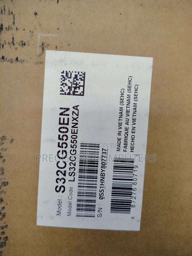 Samsung Odyssey G5 32 " QHD 165hz Gaming Monitor photo 3