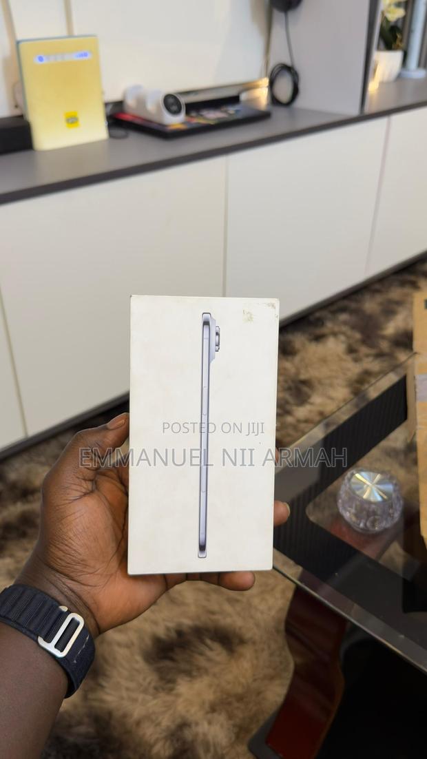 New Apple iPhone Air 256 GB Blue