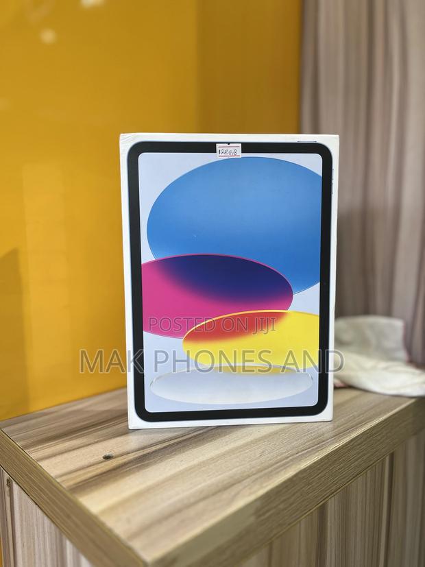 New Apple iPad Air (2020) Wi-Fi 128 GB Blue photo 2