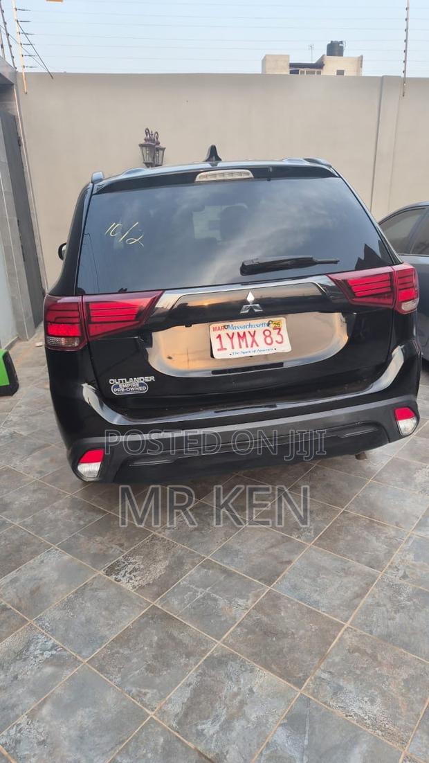 Mitsubishi Outlander 2020 Black