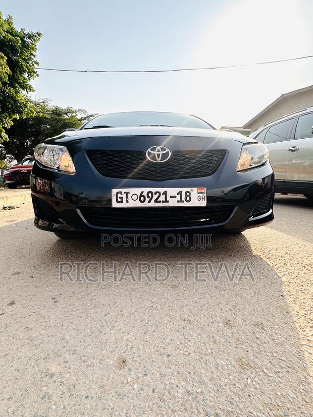 Toyota Corolla LE 4dr Sedan (1.8L 4cyl 4A) 2010 Black