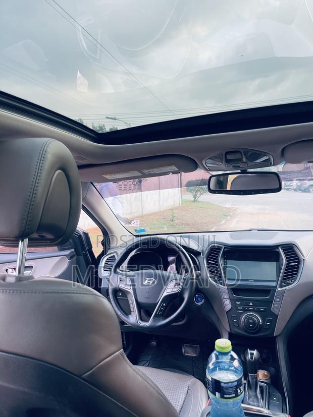 Hyundai Santa Fe 2015 Gray