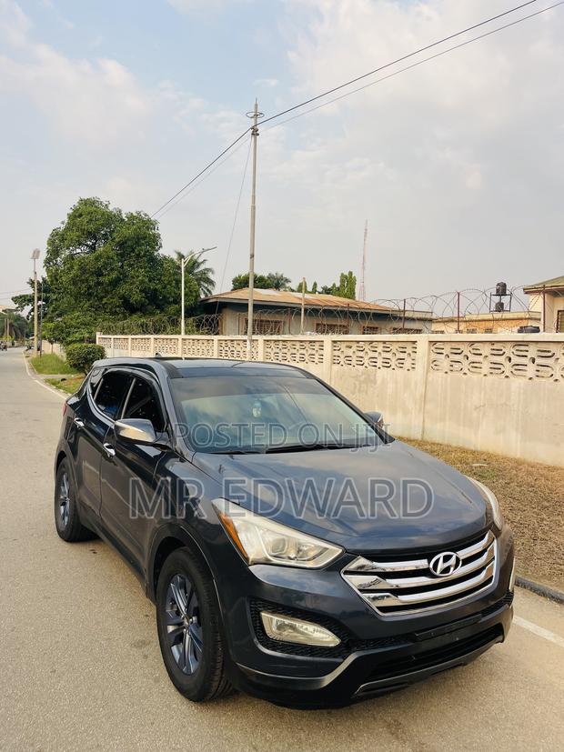 Hyundai Santa Fe 2015 Gray