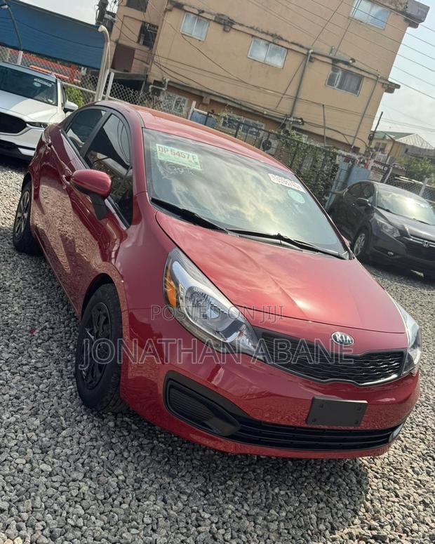 Kia Rio 2013 Red photo 6