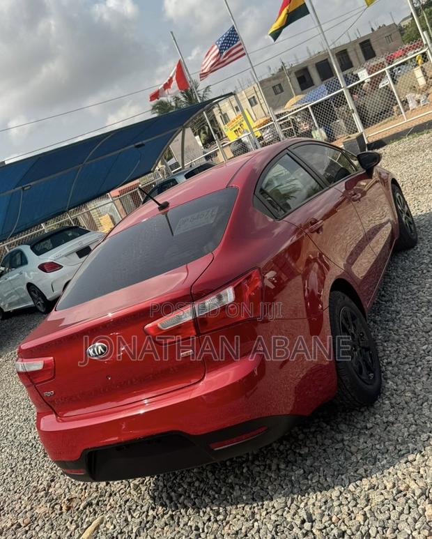 Kia Rio 2013 Red photo 8