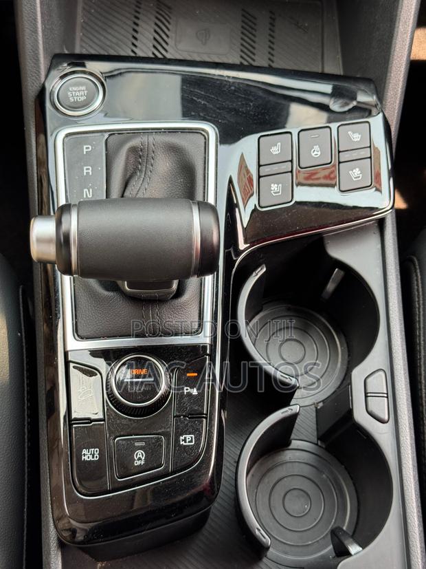 Kia Sportage SX-Prestige 2024 Black photo 20