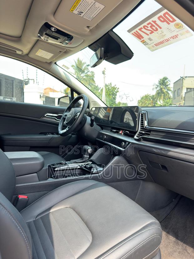Kia Sportage SX-Prestige 2024 Black photo 12