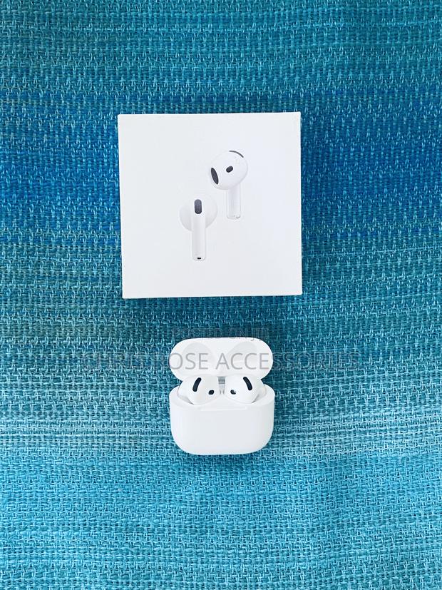 Apple Airpods 4 photo 2