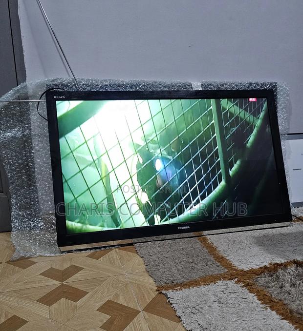 Toshiba 42 Inch Digital Tv photo 4