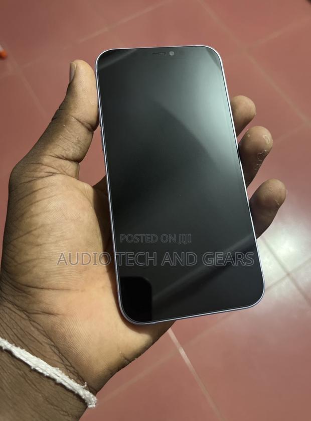 Apple iPhone 12 64 GB Blue photo 3