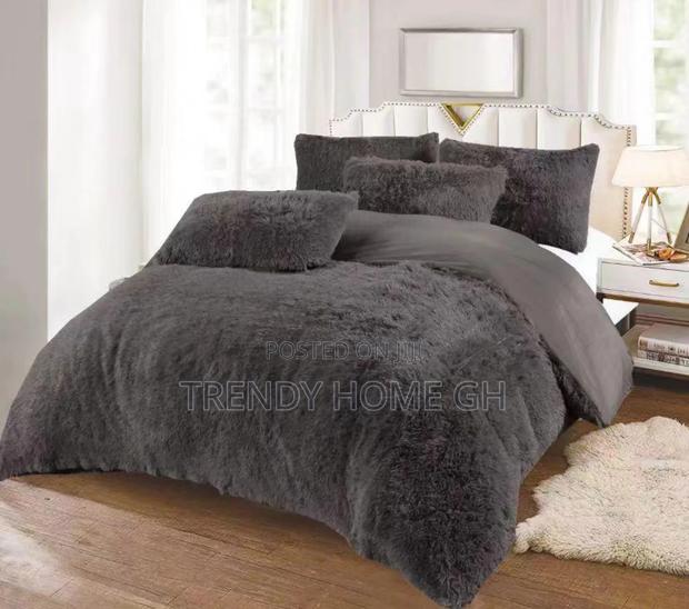 6 Pieces Fluffy Duvet Set Soft, Warm Luxury Bedding