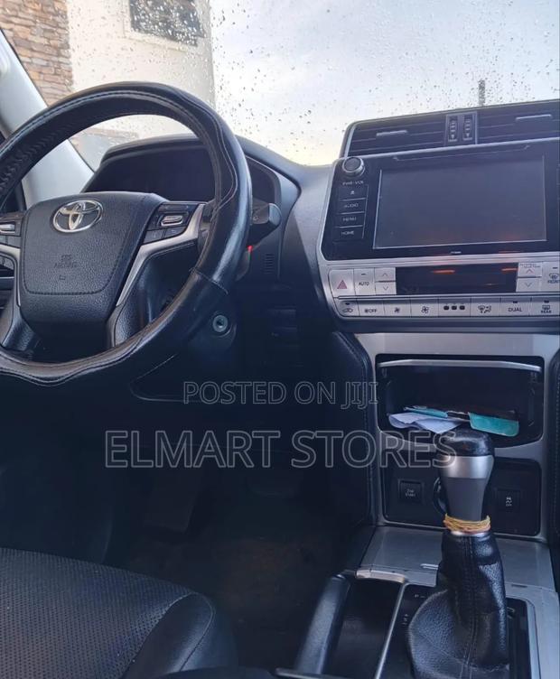 Toyota Land Cruiser Prado 2020 Gray