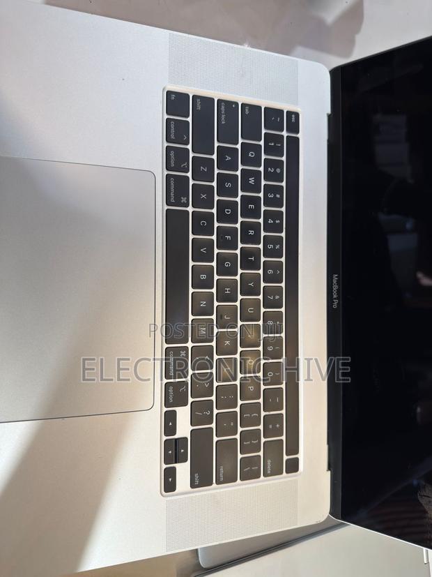 Laptop Apple MacBook Pro 2019 32GB Intel Core I9 SSD 1T photo 2