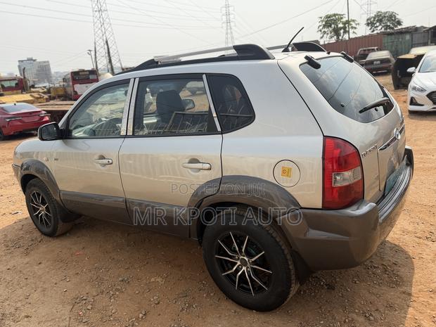 Hyundai Tucson 2007 Gray