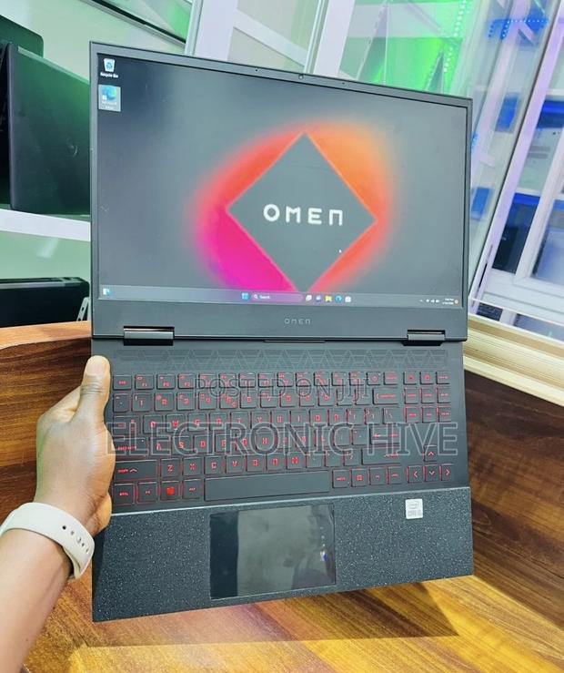 Laptop HP Omen 15 16GB Intel Core I7 SSD 1T