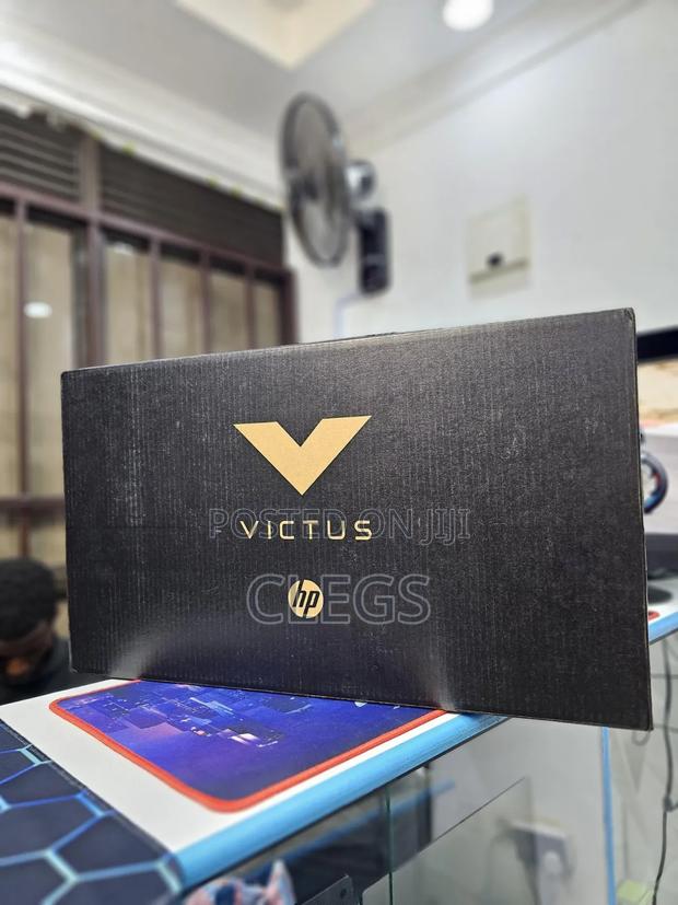 New Laptop HP Victus 15 16GB Intel Core I5 SSD 512GB