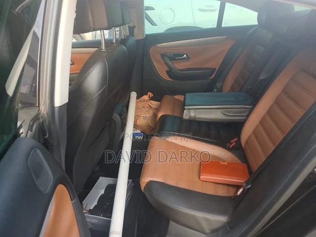 Volkswagen CC 2013 Black photo 4