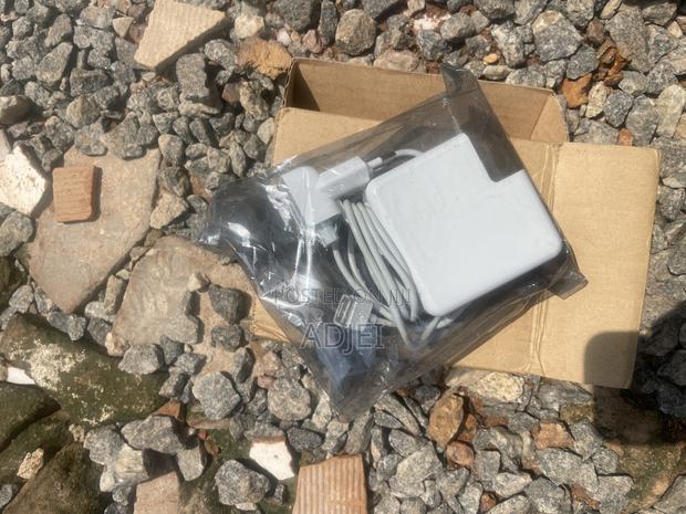 Apple Macbook Charger 2008 to 2012