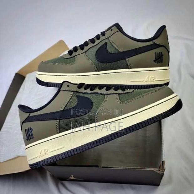 Undefeated Nike Airforce 1 photo 2