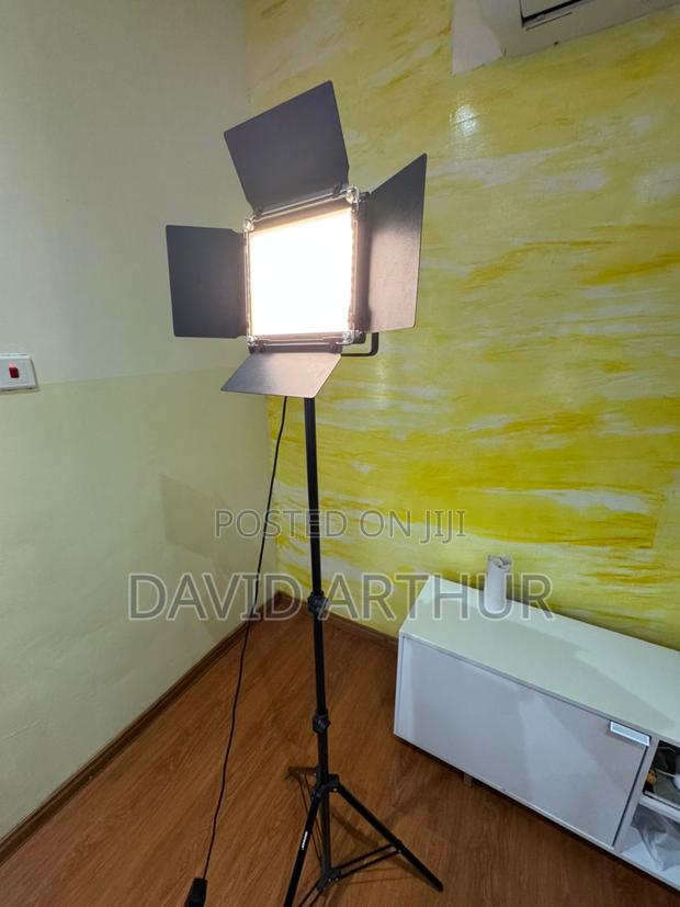 Neewer Nl660 Metal Bi-Color Led Video Lights W Stands photo 3