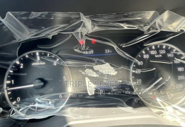 New Nissan Navara 2025 White