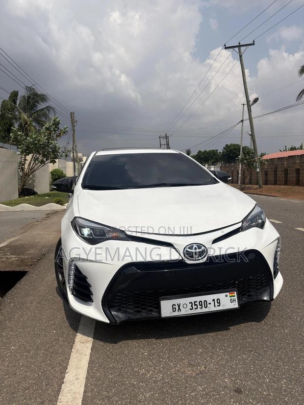 Toyota Corolla S Plus 4dr Sedan (1.8L 4cyl CVT) 2016 White