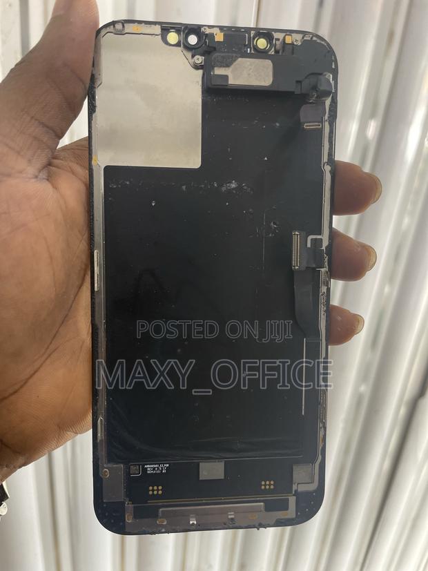 Icloud Screen for iPhone 14 Pro Max