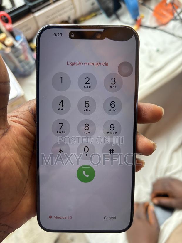 Icloud Screen for iPhone 14 Pro Max