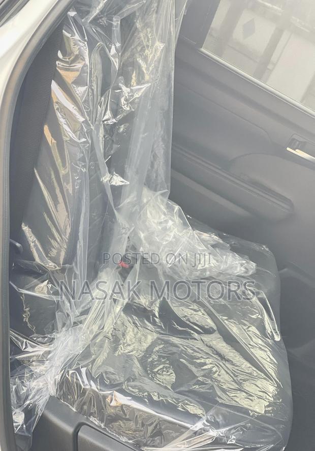 Toyota Highlander XLE AWD 2020 White photo 6