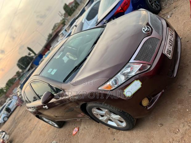 Toyota Venza 2010 Brown