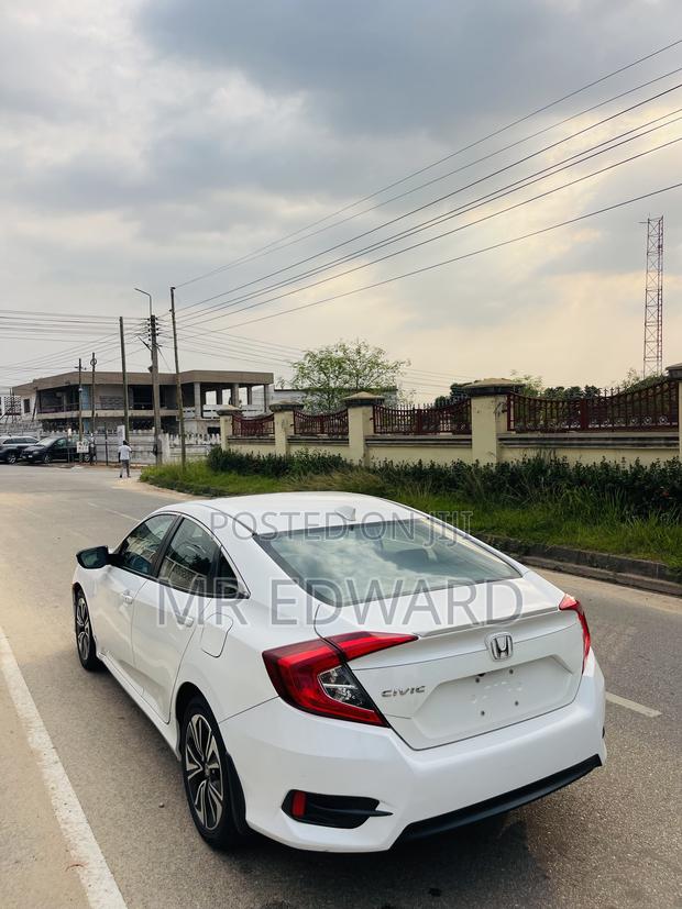 Honda Civic EX-L Sedan 2018 White