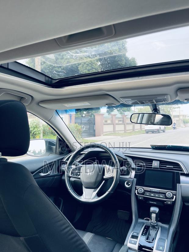 Honda Civic EX-L Sedan 2018 White