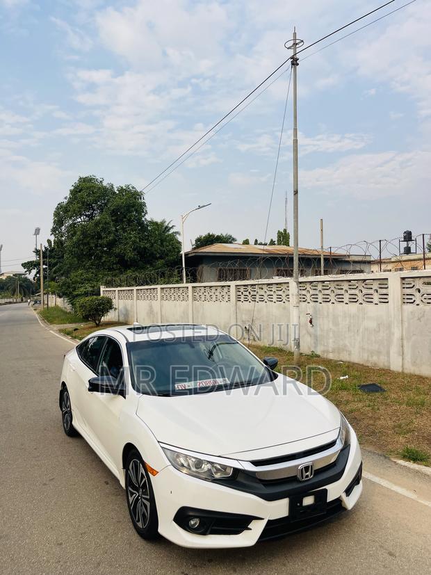 Honda Civic EX-L Sedan 2018 White