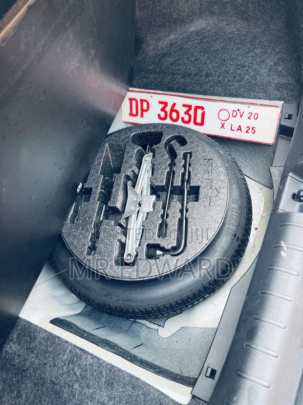 Honda Civic EX-L Sedan 2018 White