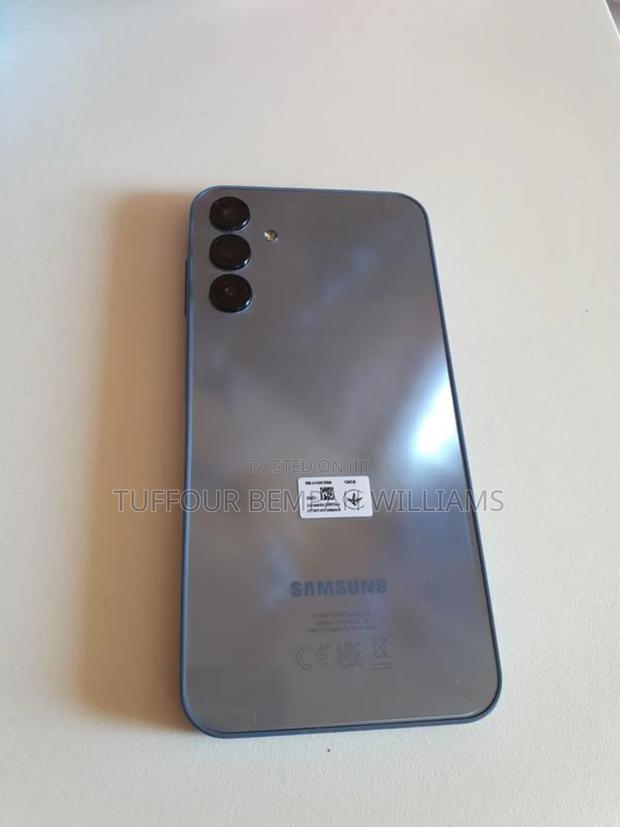 Samsung Galaxy A15 5G 128 GB Black photo 2